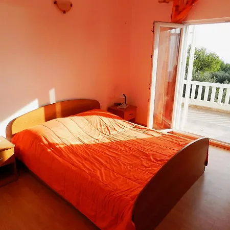 Senny Apartman